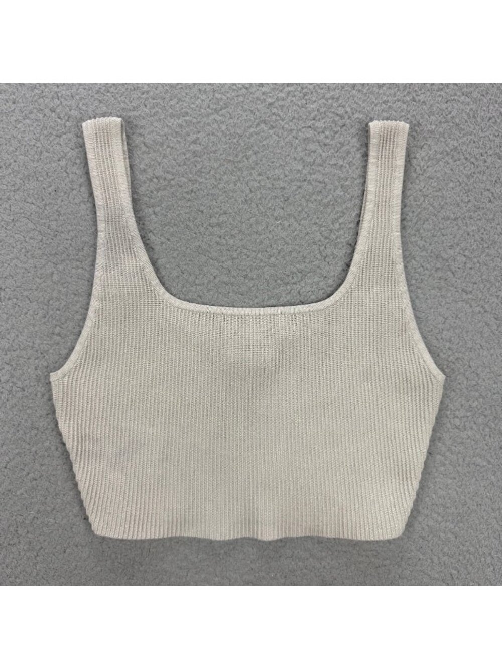 Aritzia Babaton Tank Top Womens Medium Grey Sculpt Knit Squareneck Cropped Shirt